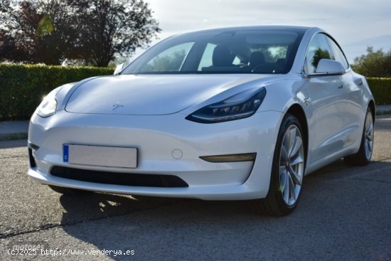 Tesla Model 3 Gran Autonomia AWD de 2019 con 100.243 Km por 24.500 EUR. en Madrid