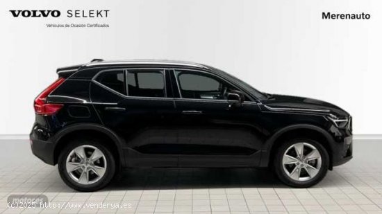 Volvo XC40 2.0 B3 CORE AUTO 163 CV de 2024 con 27.993 Km por 34.500 EUR. en A Coruna