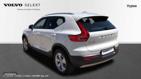 Volvo XC40 2.0 D4 MOMENTUM AUTO 4WD 190 5P de 2018 con 111.165 Km por 27.500 EUR. en Cordoba