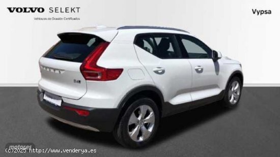 Volvo XC40 2.0 D4 MOMENTUM AUTO 4WD 190 5P de 2018 con 111.165 Km por 27.500 EUR. en Cordoba