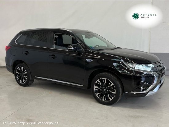 Mitsubishi Outlander 2.0 PHEV Kaiteki Auto 4WD - Zaratán