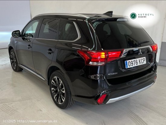 Mitsubishi Outlander 2.0 PHEV Kaiteki Auto 4WD - Zaratán