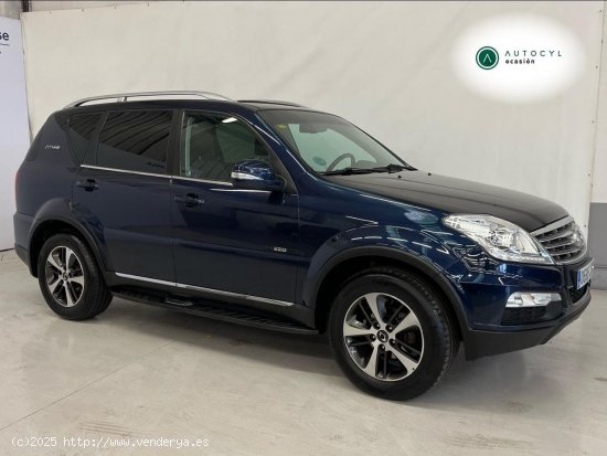 SsangYong Rexton 200 e-Xdi 4x2 Premium Aut - Zaratán