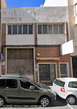  NAVE INDUSTRIAL EN UBICACION EXCEPCIONAL - ALICANTE 