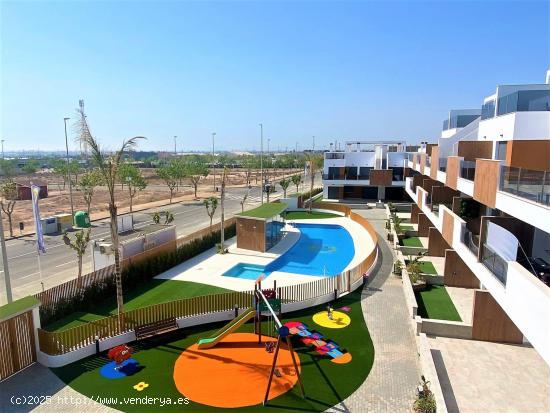 COMPLEJO RESIDENCIAL DE OBRA NUEVA EN PILAR DE LA HORADADA - ALICANTE