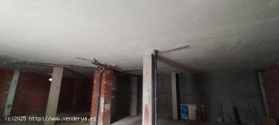 Local comercial en venta C/Mirlo - VALLADOLID