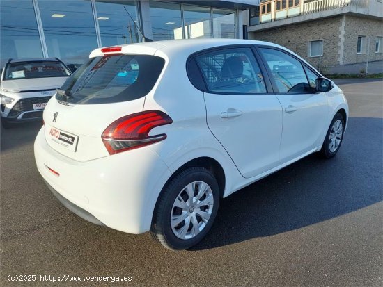 Peugeot 208 1.5 75 CV DIESEL VAN - San Martiño -Faz