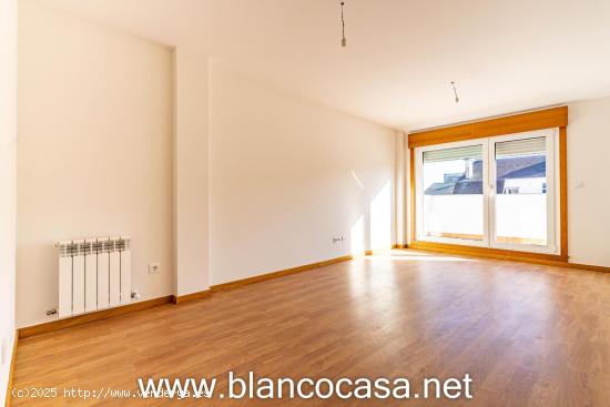 ¡ÁTICO a ESTRENAR con Terraza + Garaje +TRASTERO en Carballo(A Coruña)por 143.950 €! - A CORUÑ