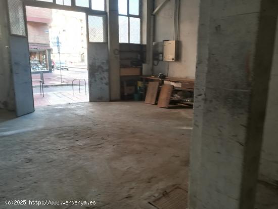 LOCAL COMERCIAL EN ALQUILER EN VALLADOLID, BARRIO DELICIAS - VALLADOLID