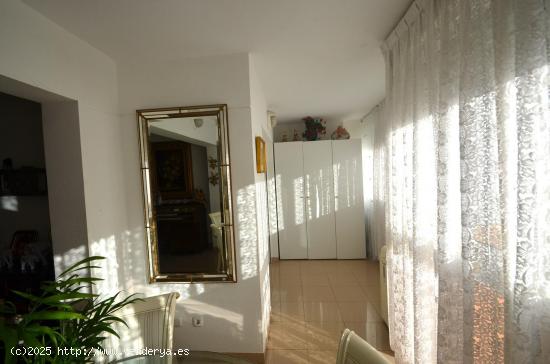 SE VENDE PISO DE DOS DORMITORIOS SEVENDGROUP.COM - ALICANTE