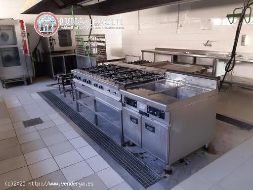  API LUNA AB VENDE NAVE CAMPOLLANO CON COCINA INDUSTRIAL ideal para empresa de CATERING - ALBACETE 