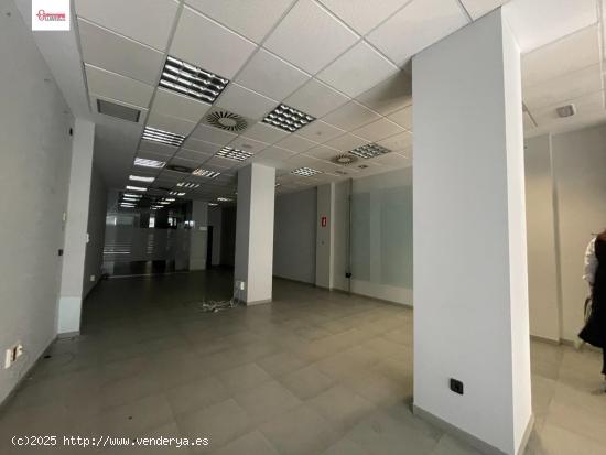 Local comercial en venta, en Gamonal - BURGOS