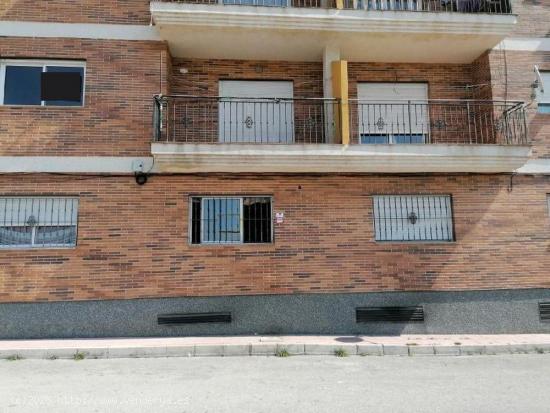 Piso en venta en calle Pintor Pedro Flores 11 Fortuna Murcia - MURCIA