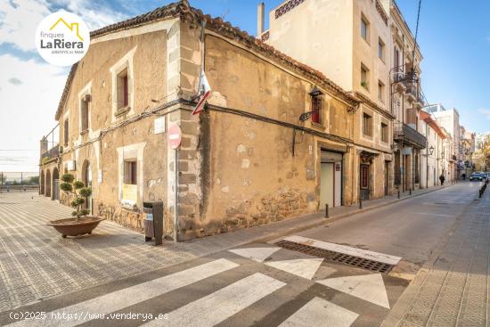 FANTASTICO LOCAL CON MUCHO ENCANTO SITUADO EN LA PARTE BAJA DE LA RIERA - BARCELONA