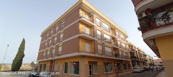  OPORTUNIDAD, SE VENDE ESTUPENDO LOCAL EN PUERTO LUMBRERAS - MURCIA 