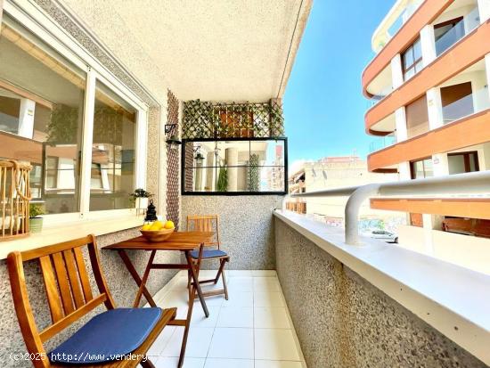 MAGNIFICO APARTAMENTO EN TORREVIEJA A 100 METROS DEL PASEO MARÍTIMO Y DEL MAR - ALICANTE