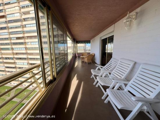 ESPECTACULAR VIVIENDA EN  VENTA 1ª LINEA DE PLAYA MUCHAVISTA- EL CAMPELLO - ALICANTE