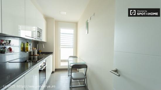 Lujoso apartamento de 2 dormitorios ideal para profesionales y postgraduados en Poblenou - BARCELONA