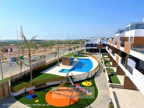 Bungalow en venta en Pilar de la Horadada (Alicante)