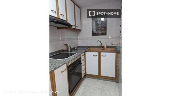 Apartamento de 3 dormitorios en alquiler en Algirós - VALENCIA