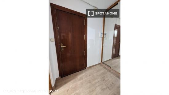 Apartamento de 3 dormitorios en alquiler en Algirós - VALENCIA