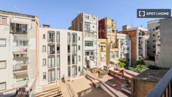 Piso a estrenar de 2 habitaciones en Barcelona - BARCELONA