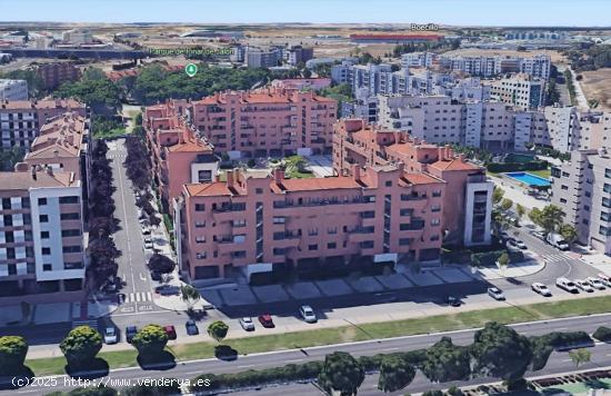 MAGNIFICA VIVIENDA DE 2 DORMITORIOS + 2 BAÑOS EN URBANIZACIÓN PINAR DE JALÓN - VALLADOLID