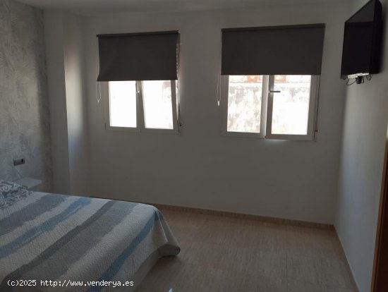 Chalet en venta en Tavernes de la Valldigna (Valencia)