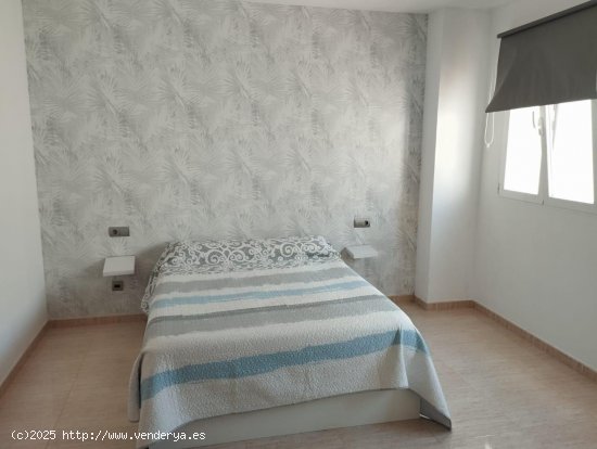 Chalet en venta en Tavernes de la Valldigna (Valencia)