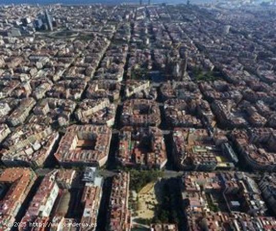 EDIFICIO EN VENTA EN BARCELONA - BARCELONA