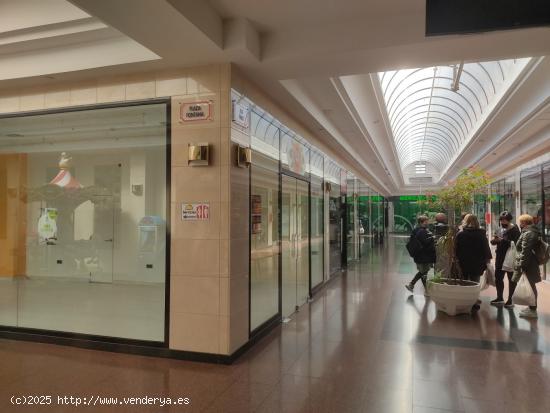 LOCAL COMERCIAL EN GALERIAS RAMBLA CENTRO CON EXCELENTE UBICACION - ALBACETE