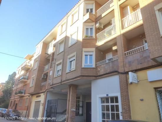  VIVIENDA DE 3 DORMITORIOS CENTRICA EN ZONA SAN CRISPIN - ALBACETE 