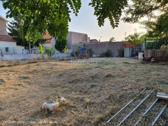 TERRENO EN MONTCADA - BARCELONA