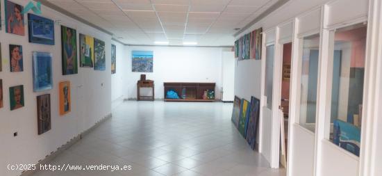 Se vende local comercial en Laredo - CANTABRIA