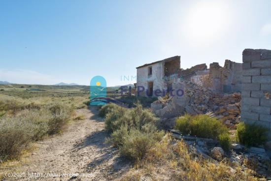  TERRENO RÚSTICO  CON CASA (RUINA) EN VENTA ZONA GAÑUELAS - MURCIA 