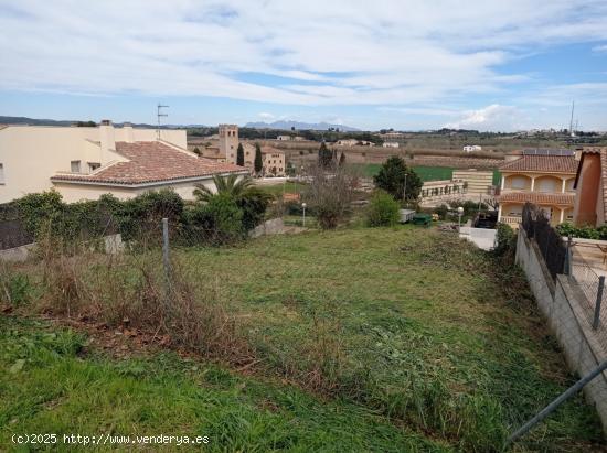  Parcela en venta en Vilobí del Penedès - BARCELONA 