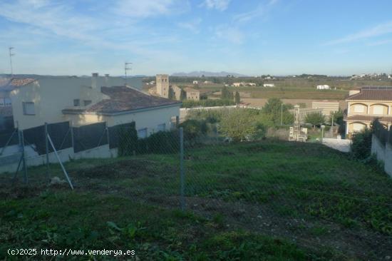  Parcela en venta en Vilobí del Penedès - BARCELONA 