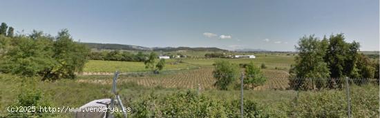 Parcela en venta en Pacs del Penedès - BARCELONA