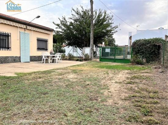 FINCA EN VENTA EN LA ZONA DE LAS ARENAS - BADAJOZ