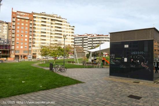 Plaza de garaje en venta - NAVARRA