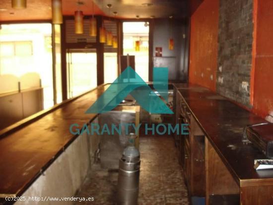 SE VENDE BAR EN ZONA ANTONIO HURTADO - CACERES