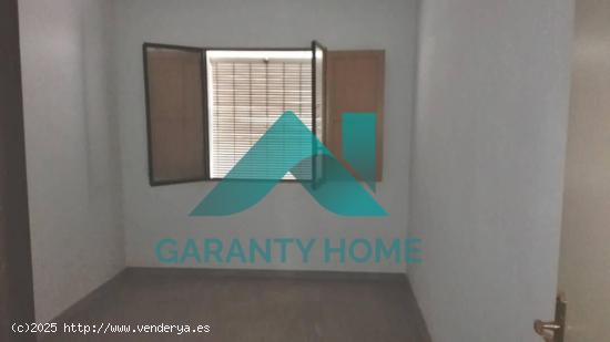 Se vende piso en zona centro - CACERES