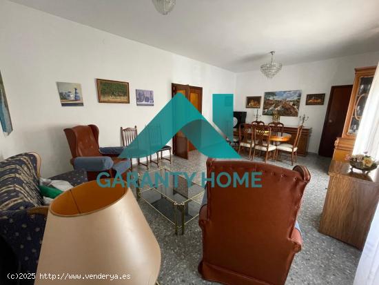 ¡CASA EN VENTA EN MALPARTIDA DE CÁCERES! 🏠✨ - CACERES