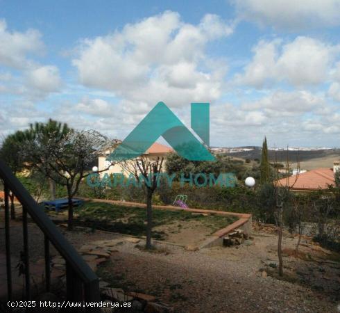 Se vende o alquila chalet en Ceres Golf - CACERES