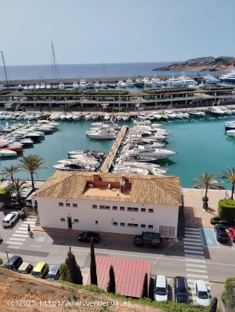 Piso de dos habitaciones en El Toro con  Parking y vistas parciales al mar - BALEARES