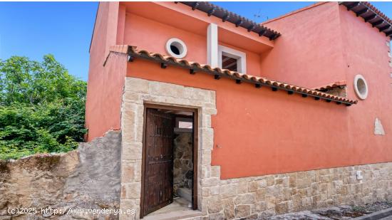 CASA EN LA SIERRA (EN CONSTRUCCIÓN) A 1 HORA DE MADRID - AVILA