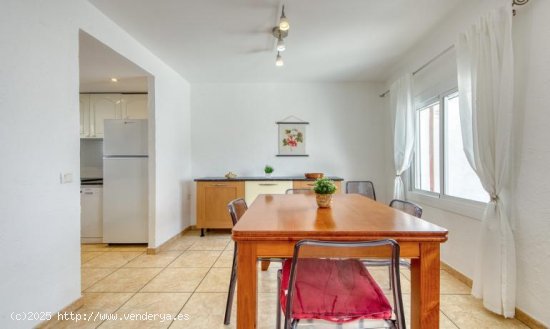 Unifamiliar adosada en venta  en Roses - Girona