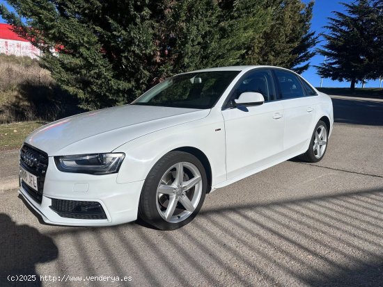 Audi A4 2.0 TDI MULTITRONIC SLINE - Burgos