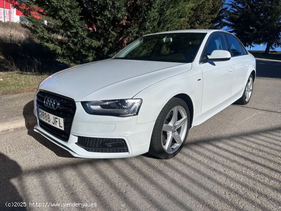 Audi A4 2.0 TDI MULTITRONIC SLINE - Burgos