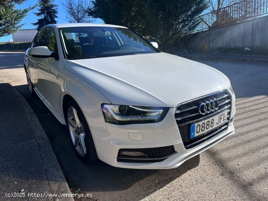 Audi A4 2.0 TDI MULTITRONIC SLINE - Burgos